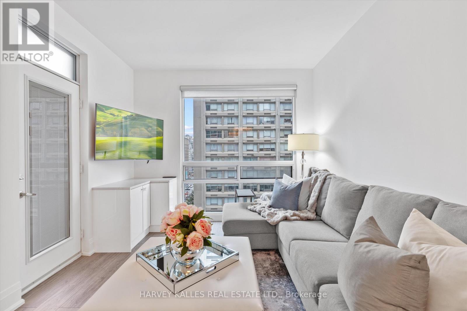 1205 - 1121 Bay Street, Toronto, Ontario  M5S 2B3 - Photo 10 - C12483266