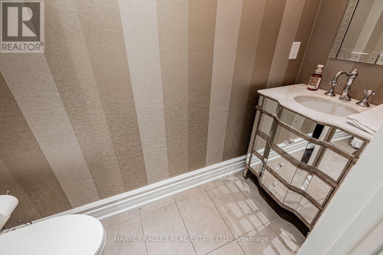 74 Rumsey Road, Vaughan, Ontario  L6A 4L8 - Photo 19 - N12488334