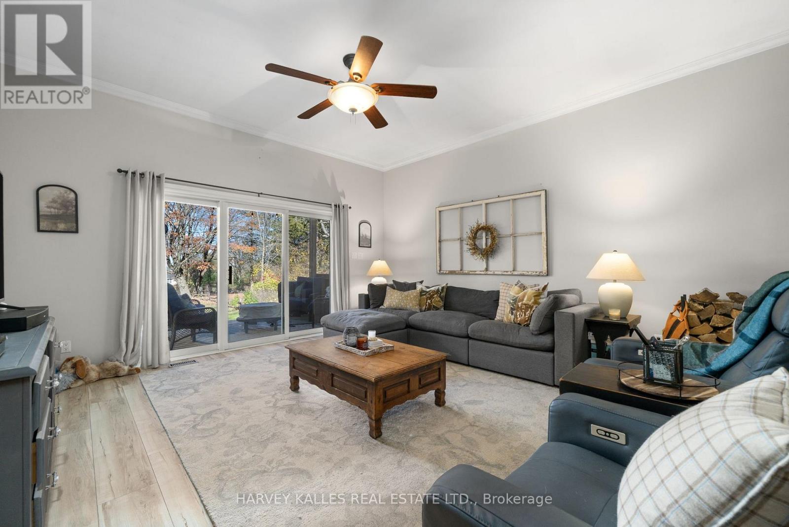 12130 Loyalist Parkway, Prince Edward County, Ontario K0K 2T0 - Photo 11 - X12491884