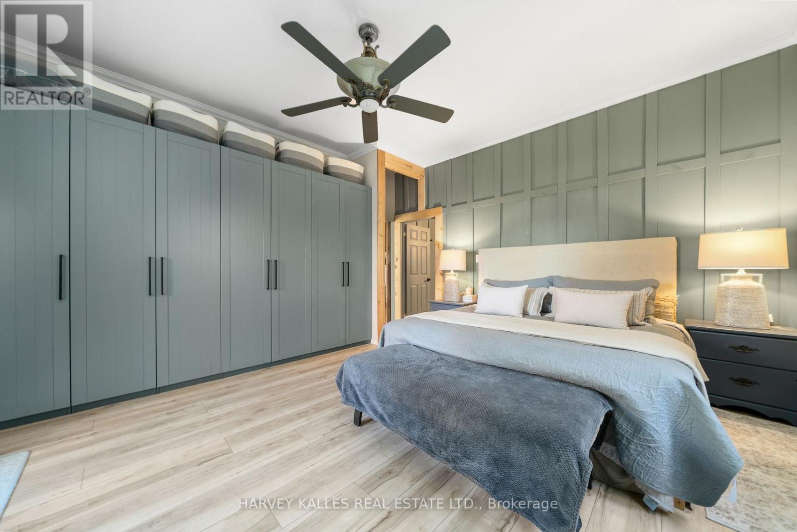 12130 Loyalist Parkway, Prince Edward County, Ontario K0K 2T0 - Photo 13 - X12491884