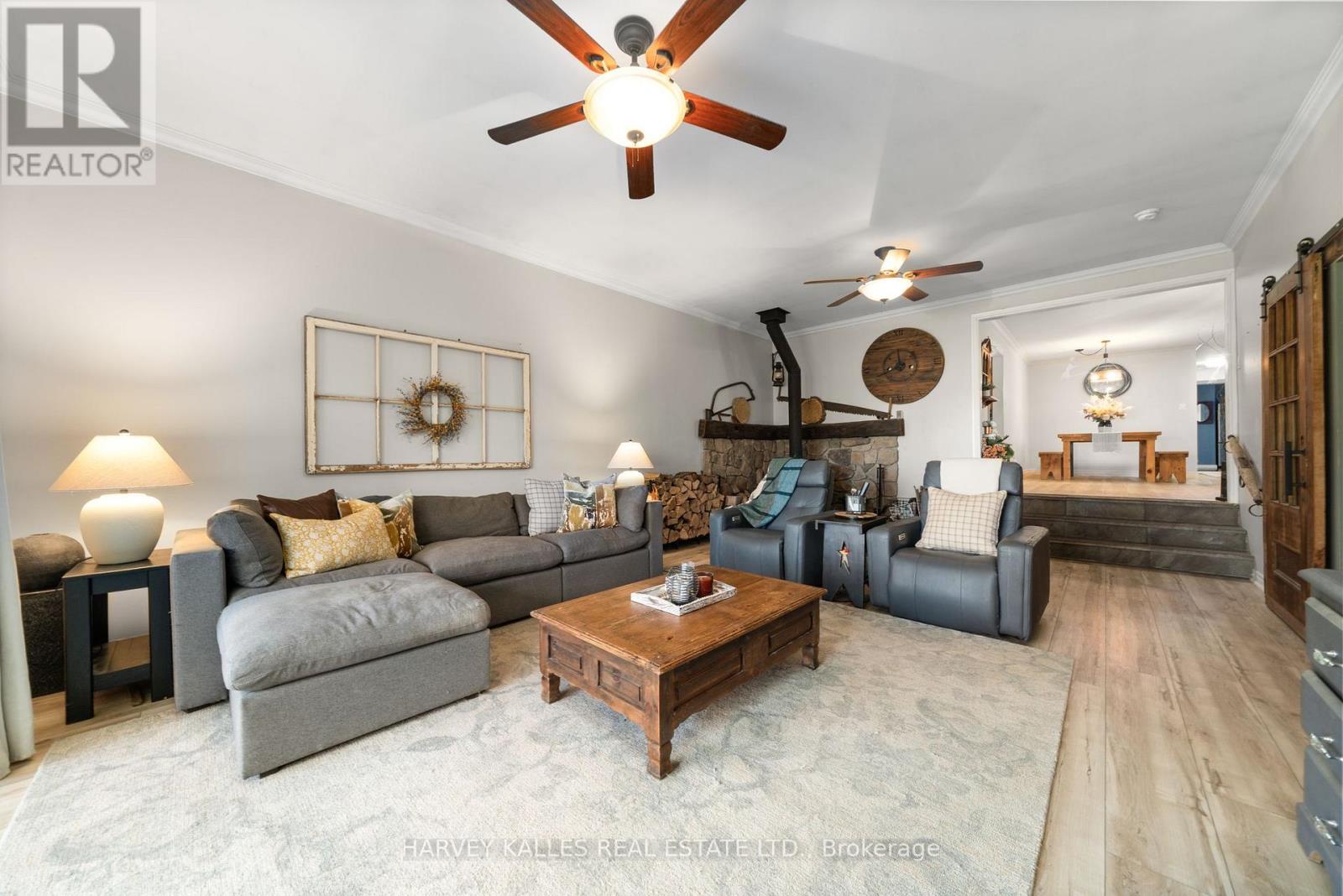 12130 Loyalist Parkway, Prince Edward County, Ontario K0K 2T0 - Photo 9 - X12491884