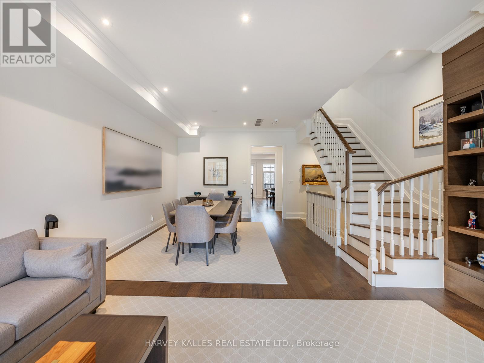 A - 2460 Bayview Avenue, Toronto, Ontario M2L 0A3 - Photo 11 - C12493702