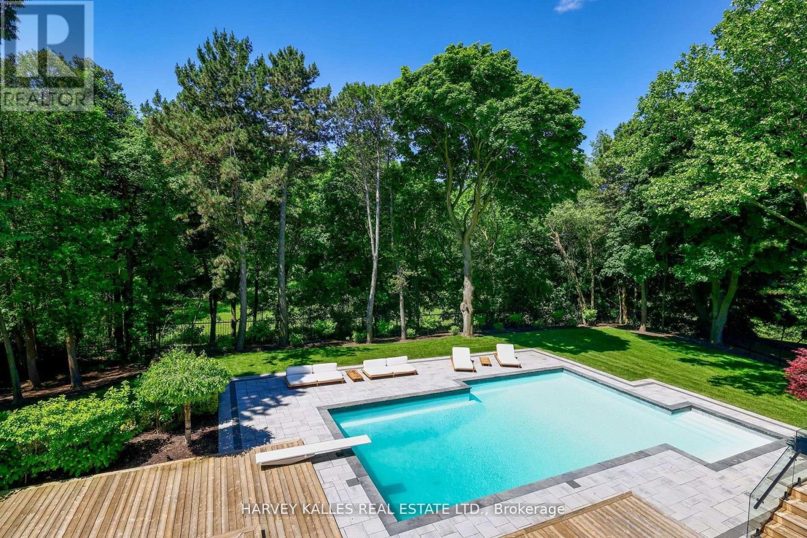 34 Fifeshire Road, Toronto, Ontario  M2L 2G6 - Photo 17 - C12511764