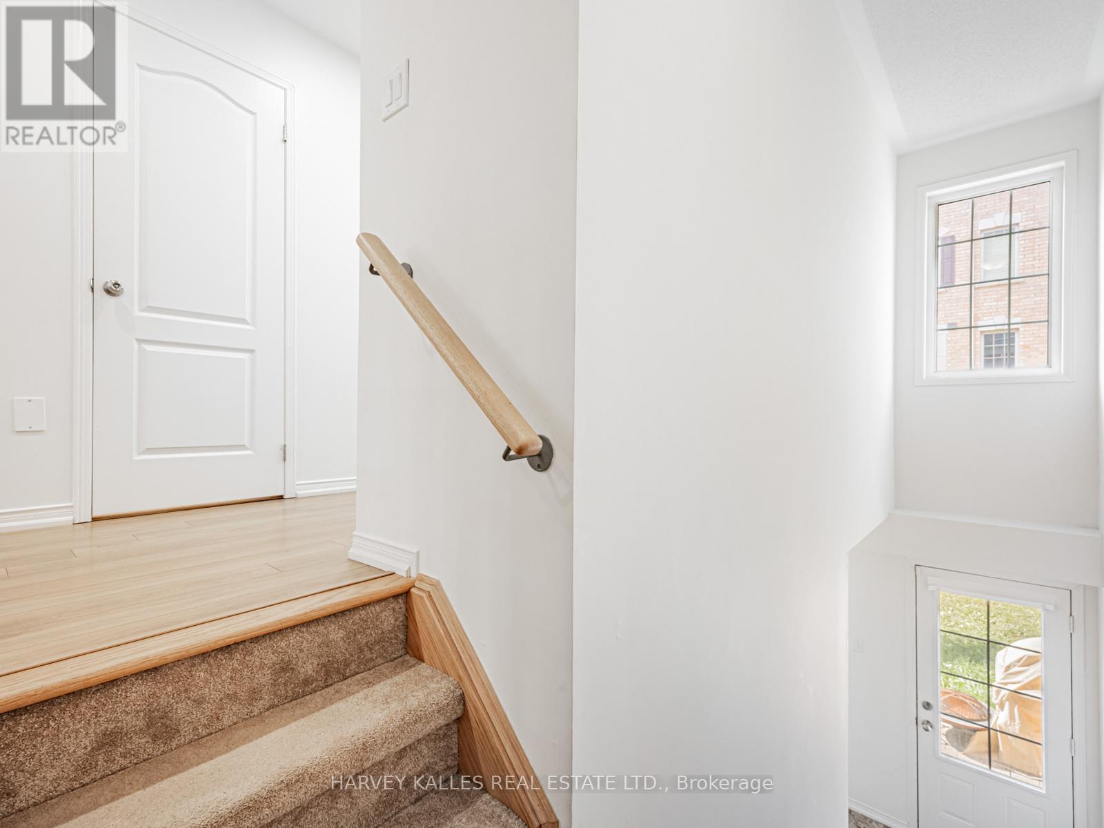 38 Glenstal Path, Oshawa, Ontario  L1L 0L2 - Photo 14 - E12514774