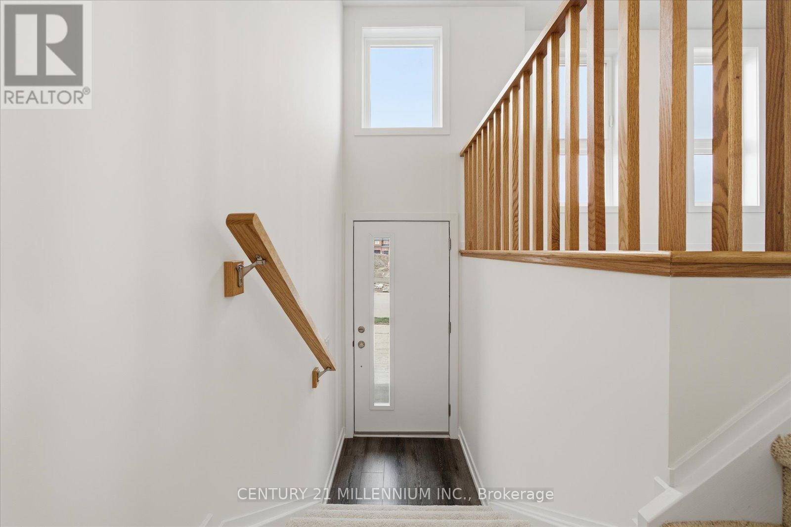 2 - 62 Kenesky Drive, Hamilton, Ontario  L8B 2A9 - Photo 3 - X12514992