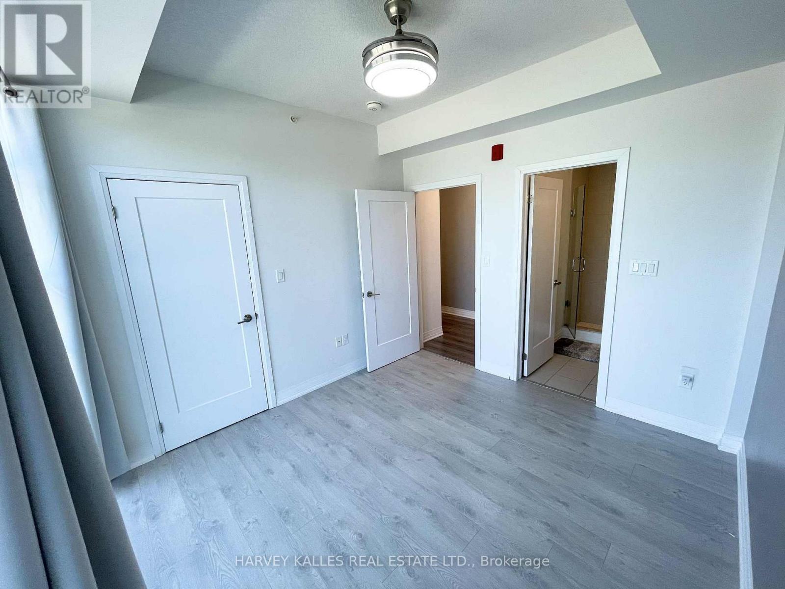 109 - 10 Concord Place, Grimsby, Ontario L3M 0G6 - Photo 16 - X12523926