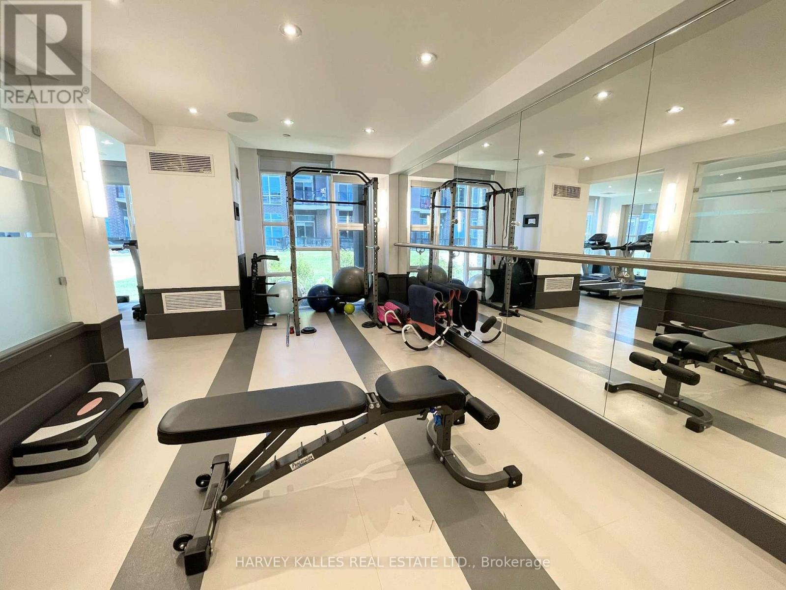 109 - 10 Concord Place, Grimsby, Ontario L3M 0G6 - Photo 21 - X12523926