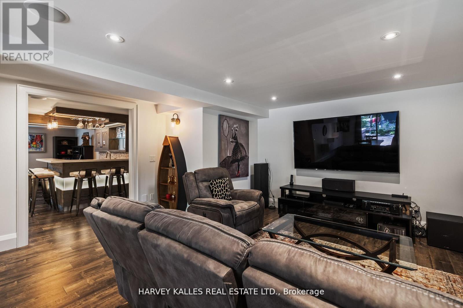 1268 Cermel Drive W, Mississauga, Ontario L5H 3V4 - Photo 26 - W12536360