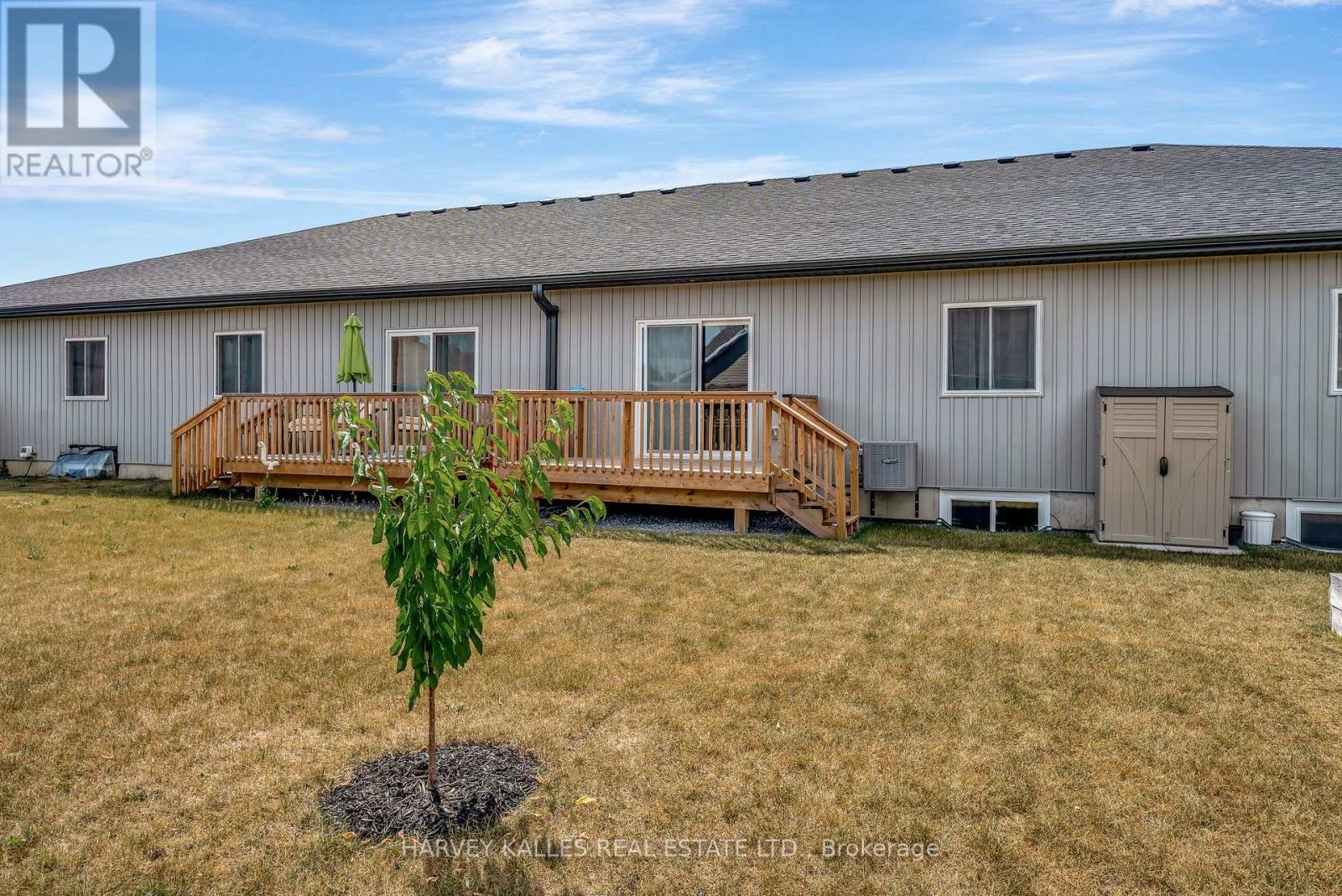 16 Dayton Court, Prince Edward County, Ontario K0K 2T0 - Photo 15 - X12536698
