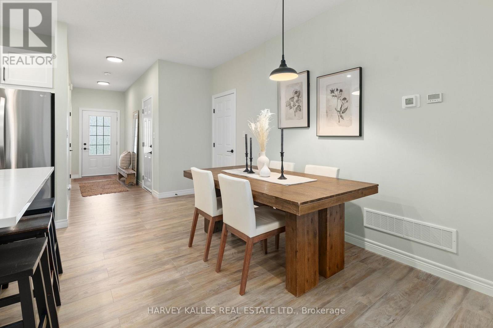 16 Dayton Court, Prince Edward County, Ontario K0K 2T0 - Photo 4 - X12536698