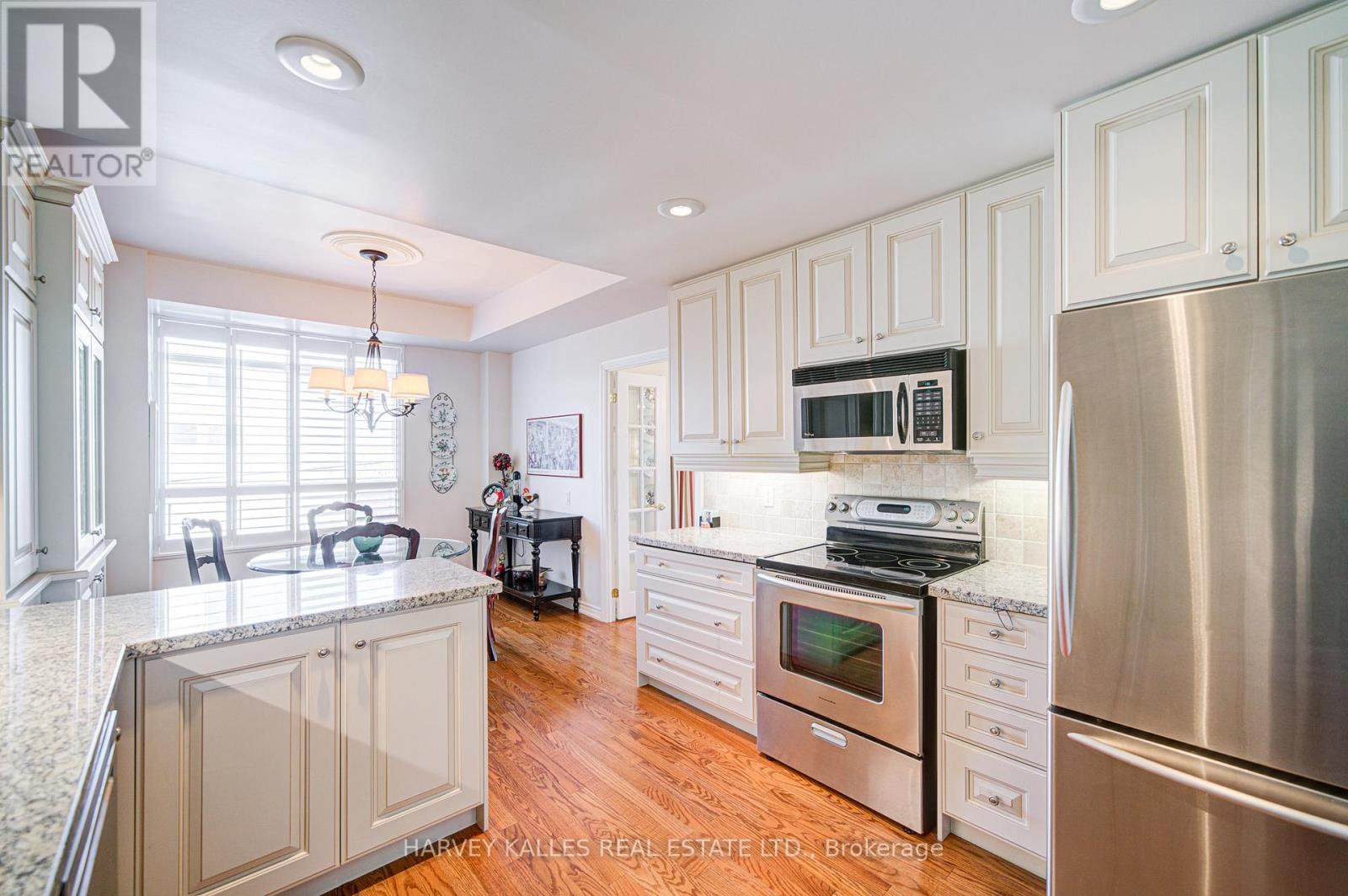 404 - 1 Glen Park, Toronto, Ontario  M6B 4M5 - Photo 16 - C12540244