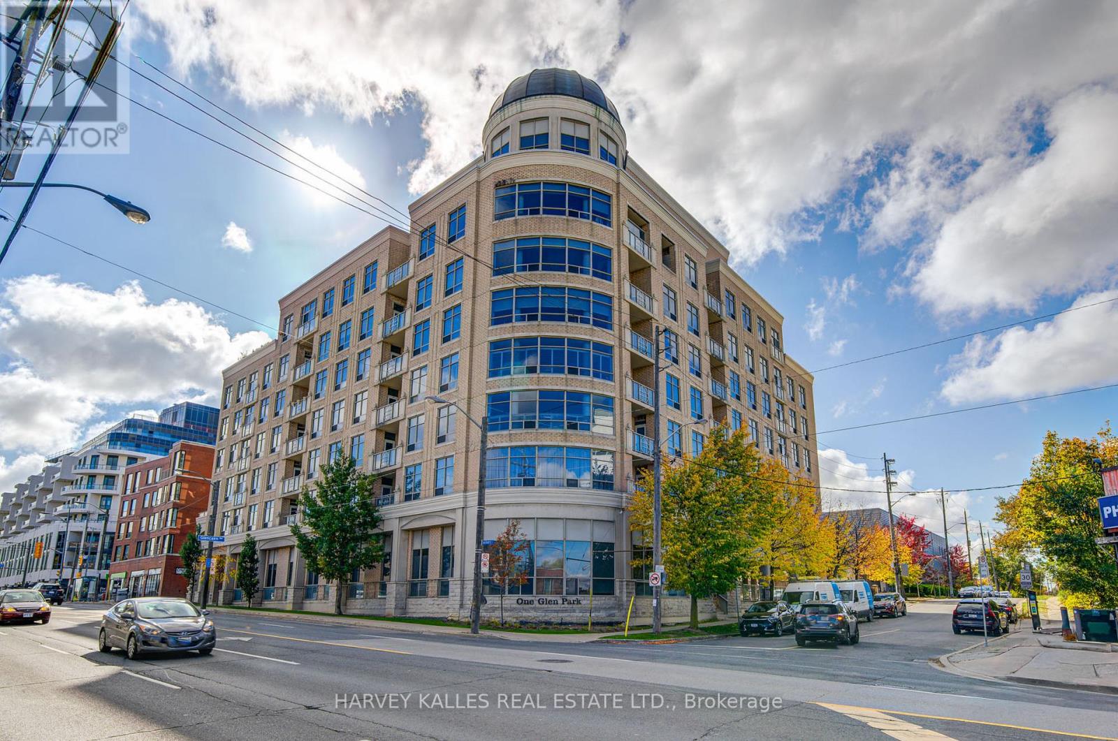 404 - 1 Glen Park, Toronto, Ontario  M6B 4M5 - Photo 2 - C12540244