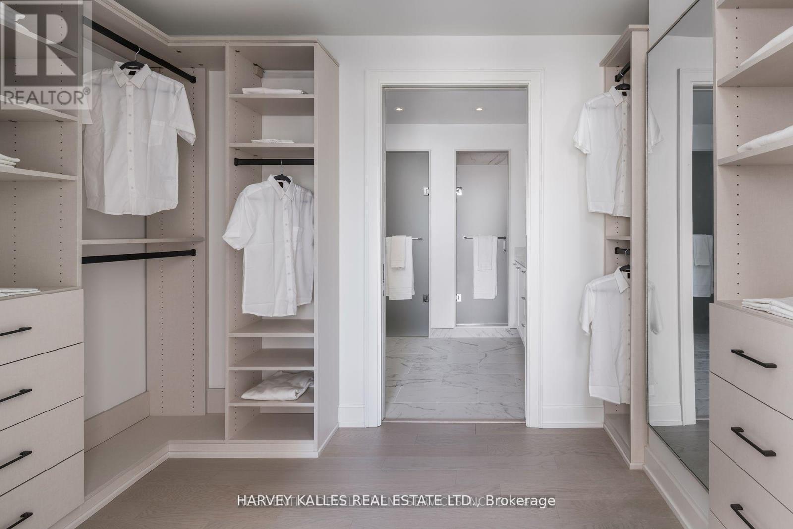 403 - 1 Strathgowan Avenue, Toronto, Ontario  M4N 0B3 - Photo 6 - C12544676