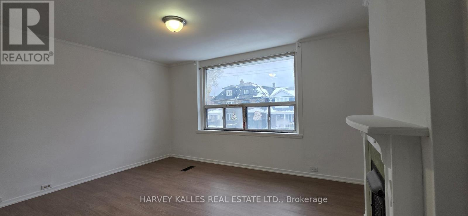 1767 Dufferin Street, Toronto, Ontario  M6E 3N9 - Photo 8 - C12547116