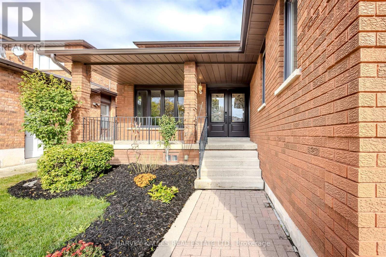 113 Cabaletta Crescent, Vaughan, Ontario  L4L 6L1 - Photo 38 - N12555904