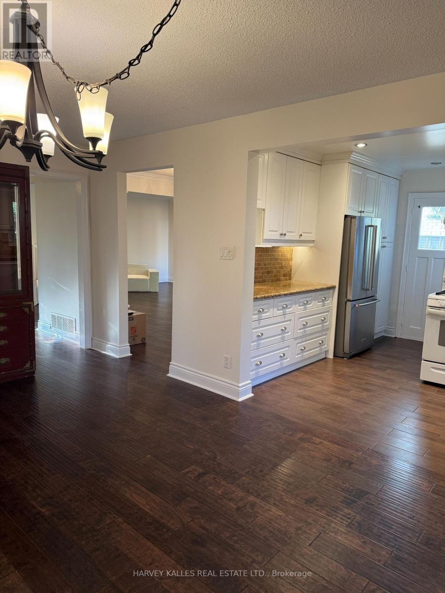 62 Dersingham Crescent, Markham, Ontario L3T 4E8 - Photo 8 - N12562662