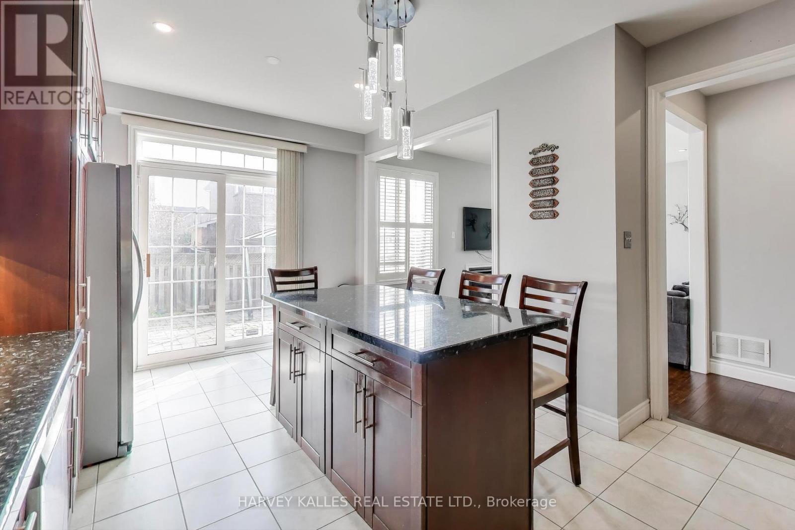 29 Ness Road, Brampton, Ontario L6Y 5N9 - Photo 15 - W12566122