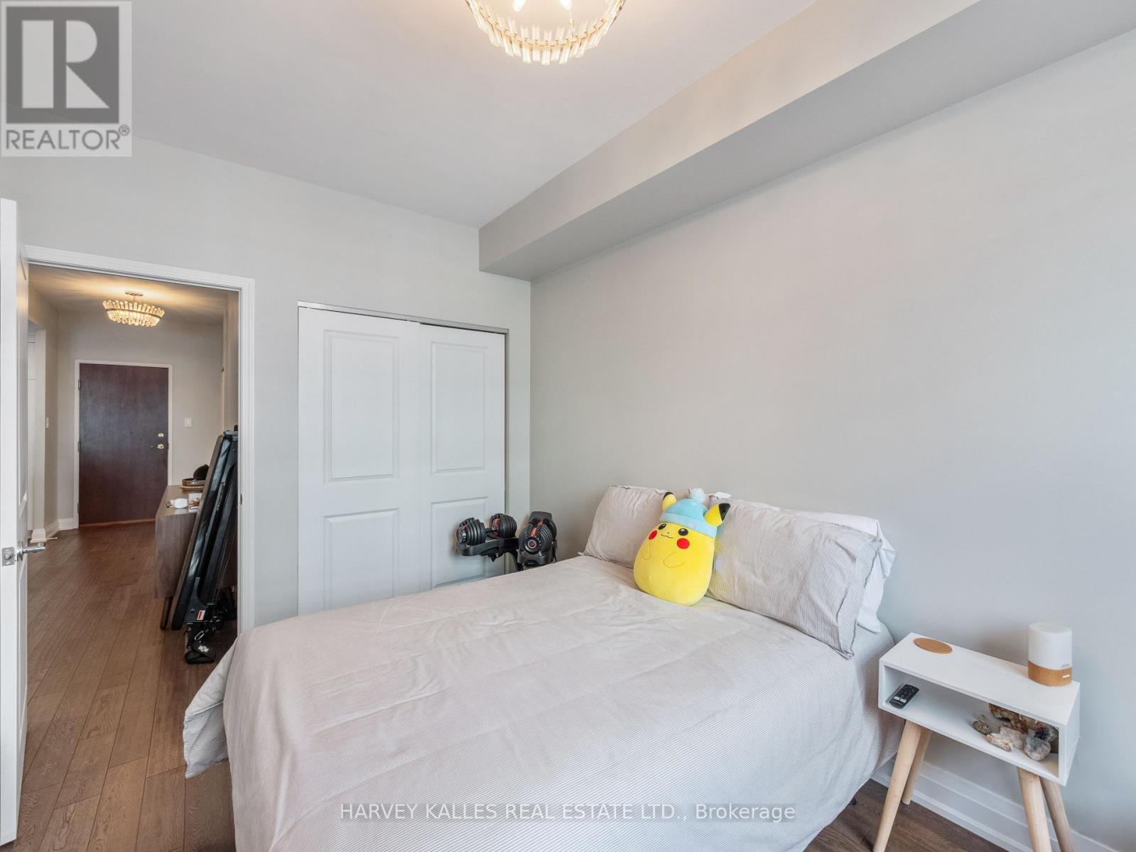 305 - 2511 Bloor Street W, Toronto, Ontario  M6S 5A6 - Photo 16 - W12566528