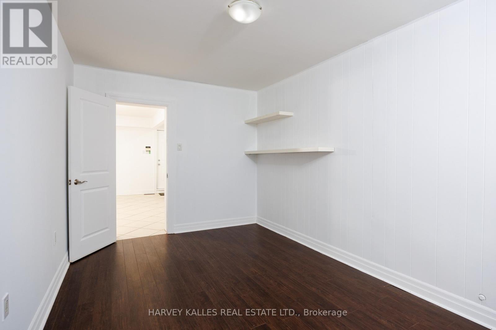 19 Blair Athol Crescent, Toronto, Ontario  M9A 1X6 - Photo 43 - W12571718