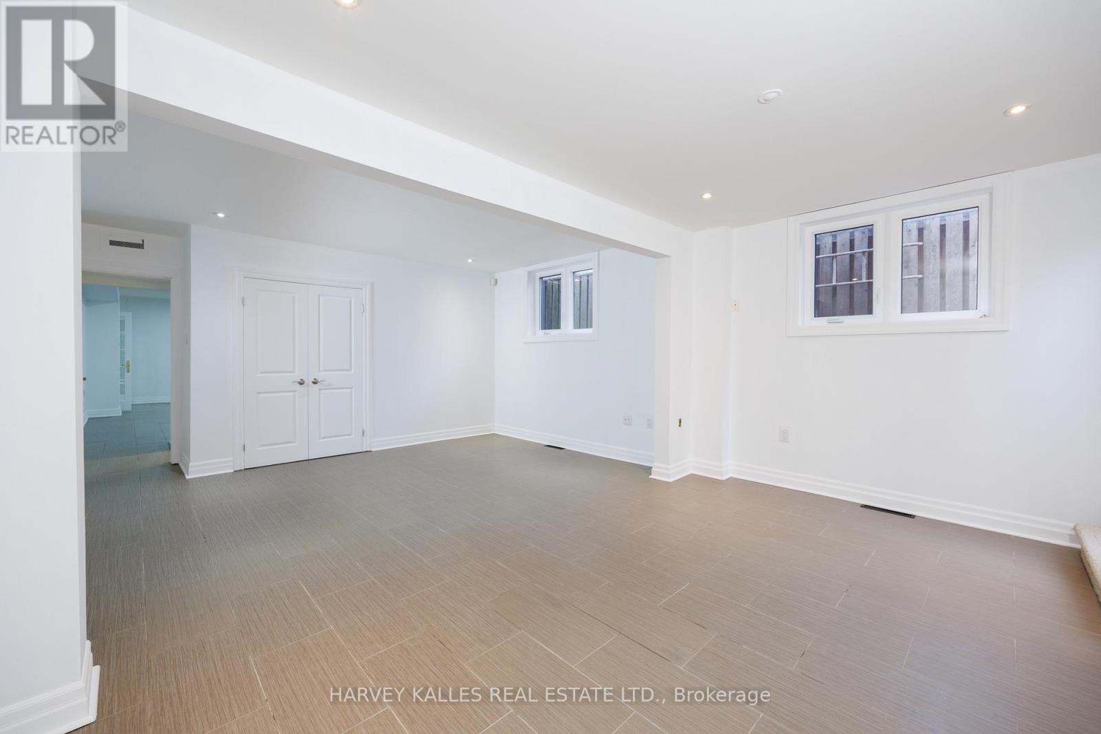 19 Blair Athol Crescent, Toronto, Ontario  M9A 1X6 - Photo 48 - W12571718