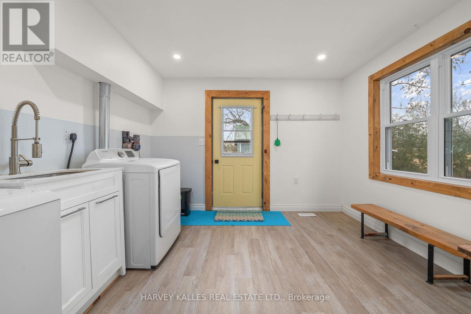 4427 County Rd 8, Prince Edward County, Ontario  K0K 2T0 - Photo 26 - X12583650