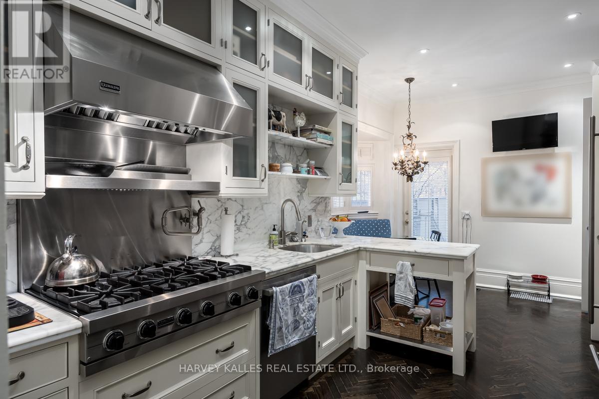 173 Balmoral Avenue, Toronto, Ontario  M4V 1J8 - Photo 11 - C12584368