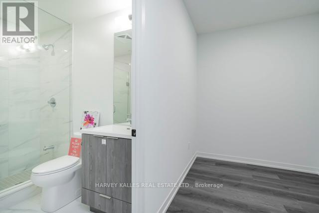 2907 - 8 Interchange Way, Vaughan, Ontario  L4K 0R2 - Photo 15 - N12595302