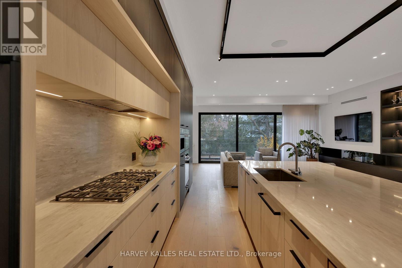 232 Snowdon Avenue, Toronto, Ontario M4N 2B3 - Photo 10 - C12597198