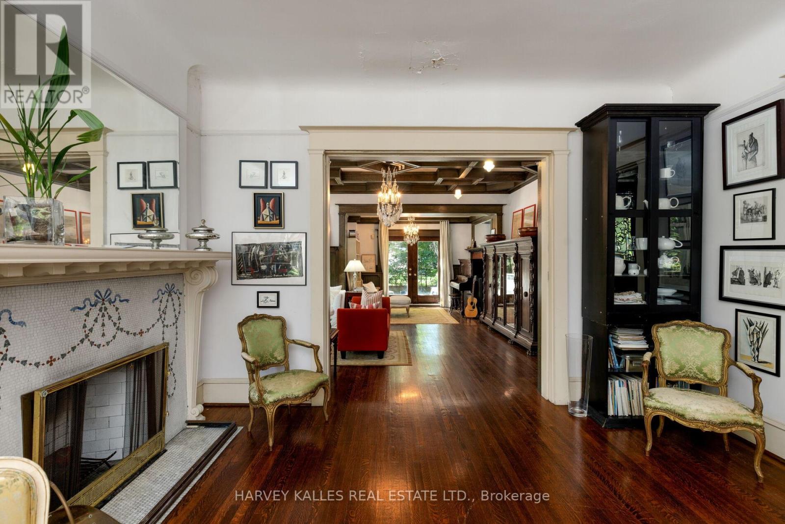 114 Glen Road, Toronto, Ontario  M4W 2V9 - Photo 9 - C12617096