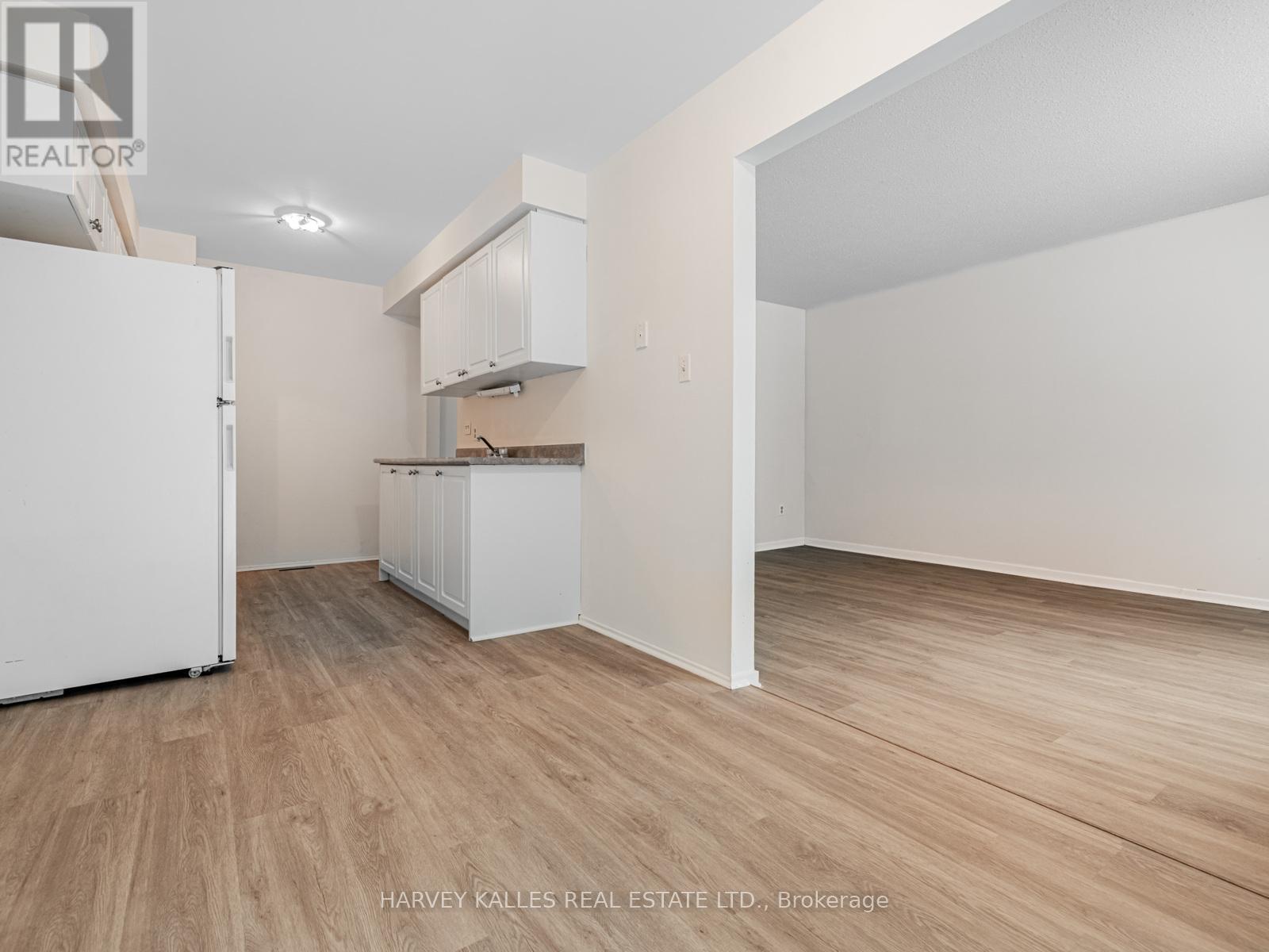 263 Browning Trail, Barrie, Ontario  L4N 5C9 - Photo 12 - S12629876