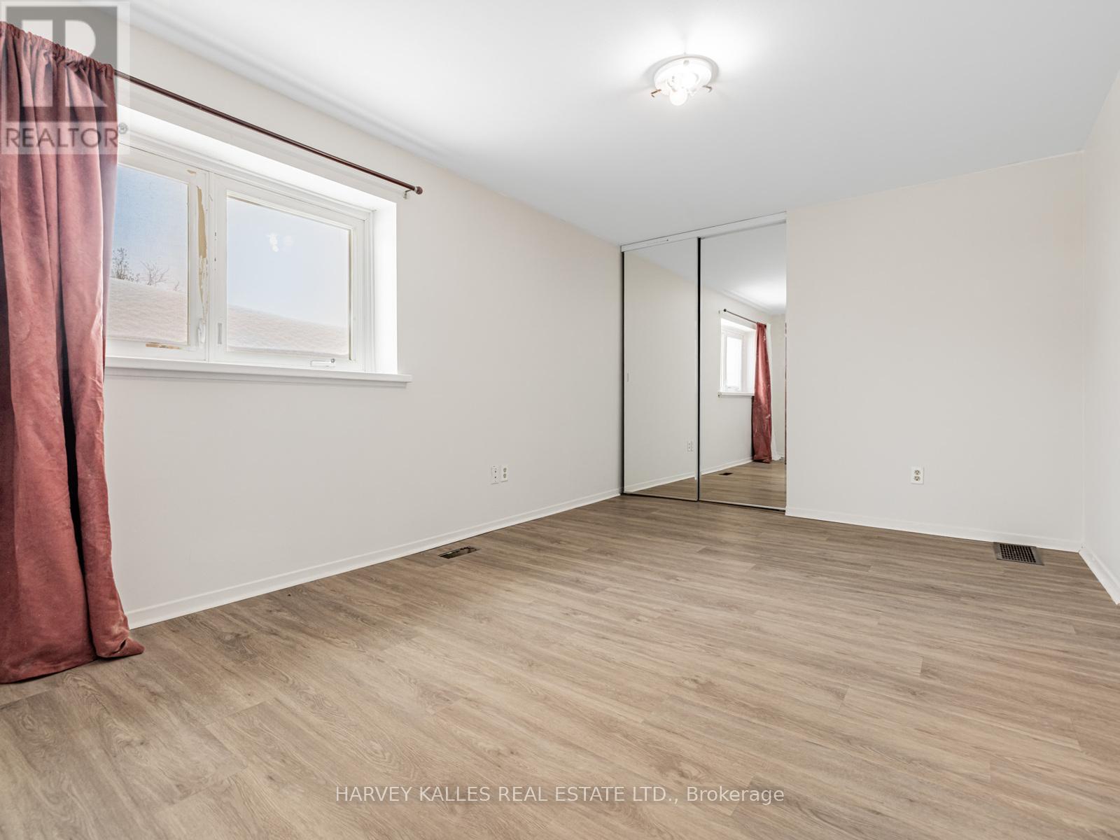 263 Browning Trail, Barrie, Ontario  L4N 5C9 - Photo 17 - S12629876