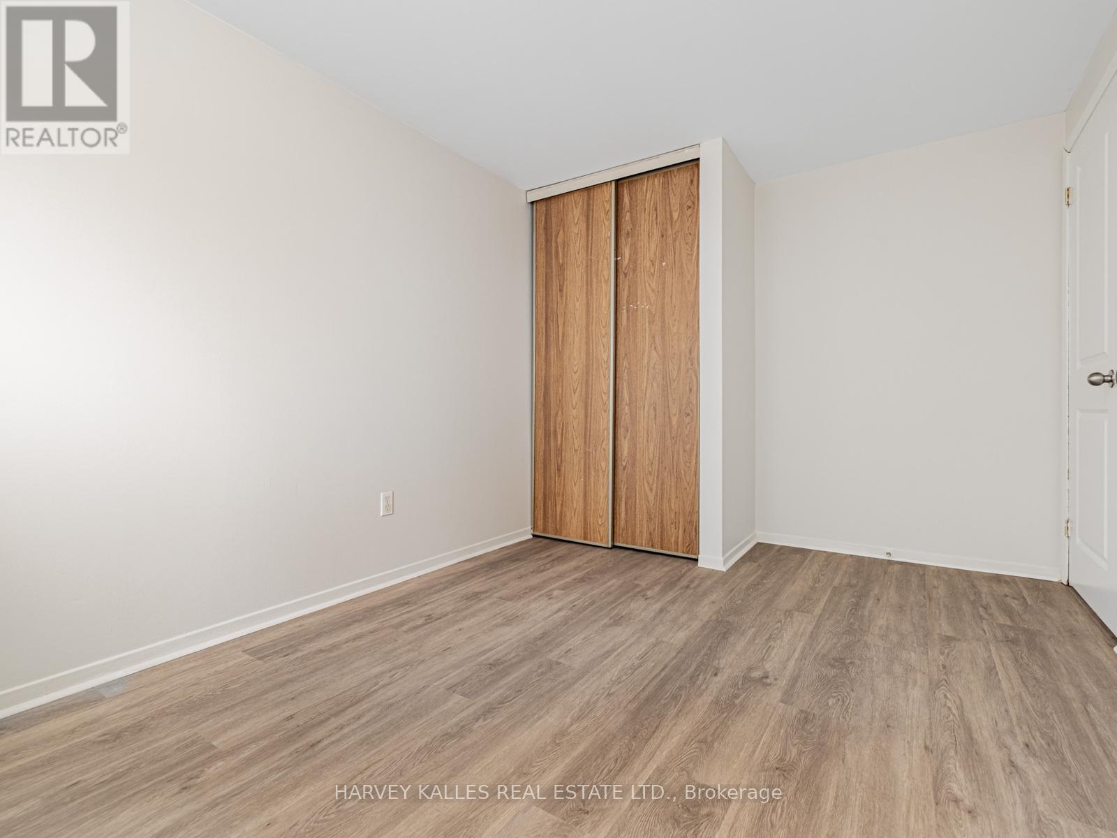 263 Browning Trail, Barrie, Ontario  L4N 5C9 - Photo 18 - S12629876