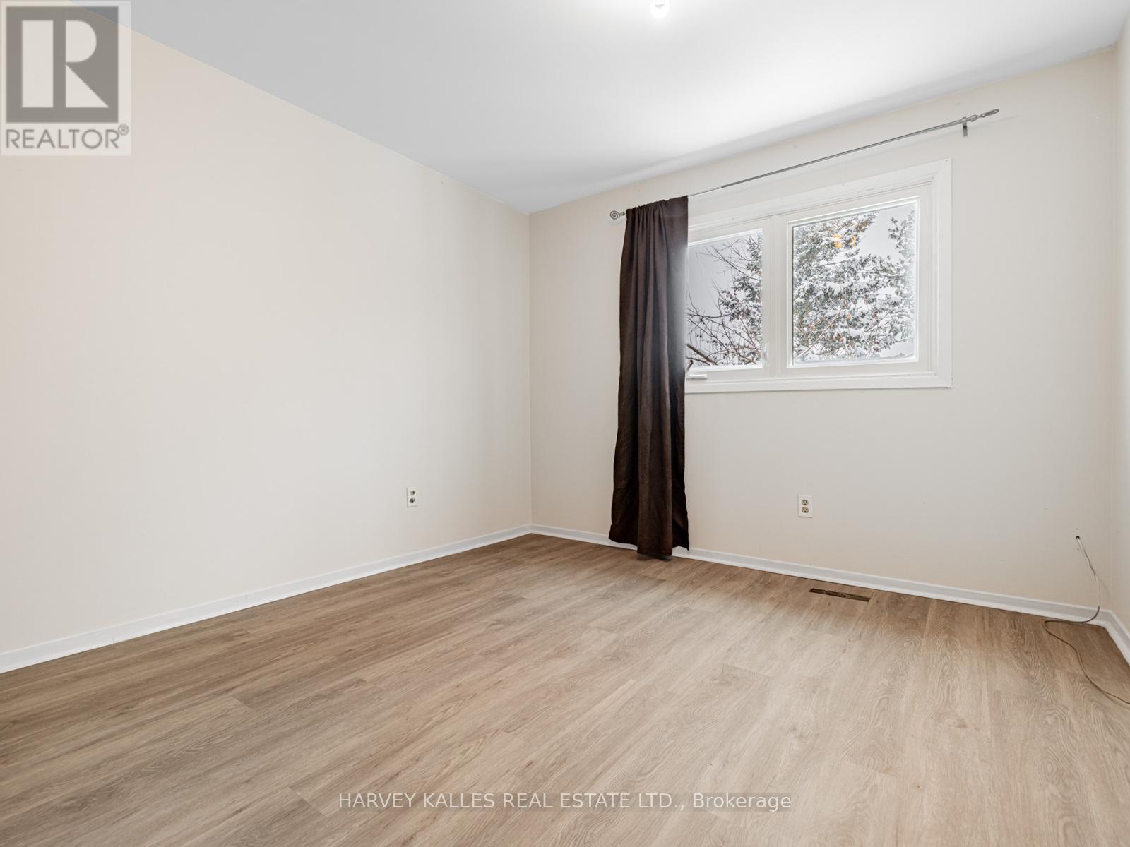 263 Browning Trail, Barrie, Ontario  L4N 5C9 - Photo 19 - S12629876