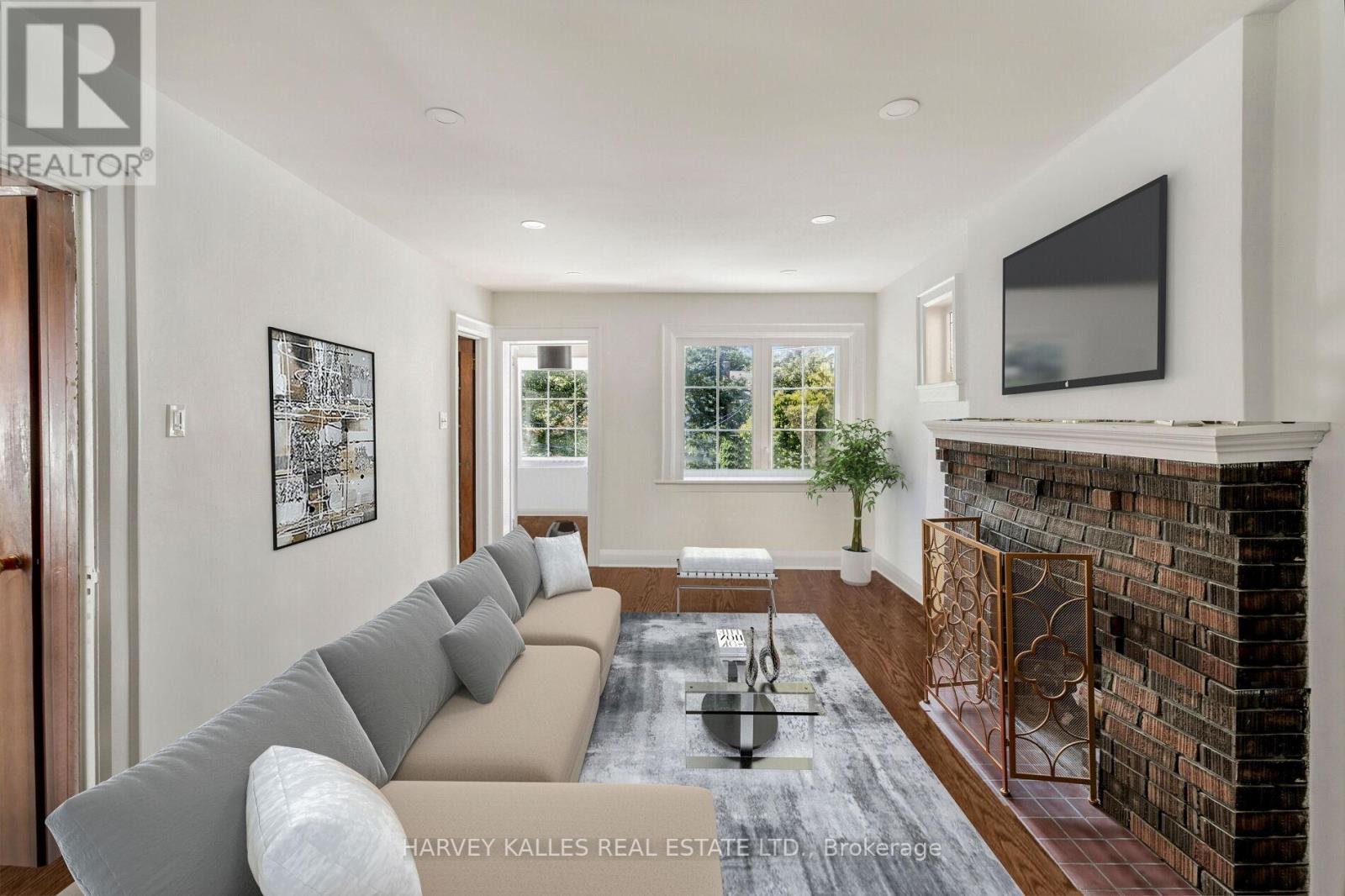 2nd Floor - 39 Standish Avenue, Toronto, Ontario  M4W 3B2 - Photo 8 - C12630046