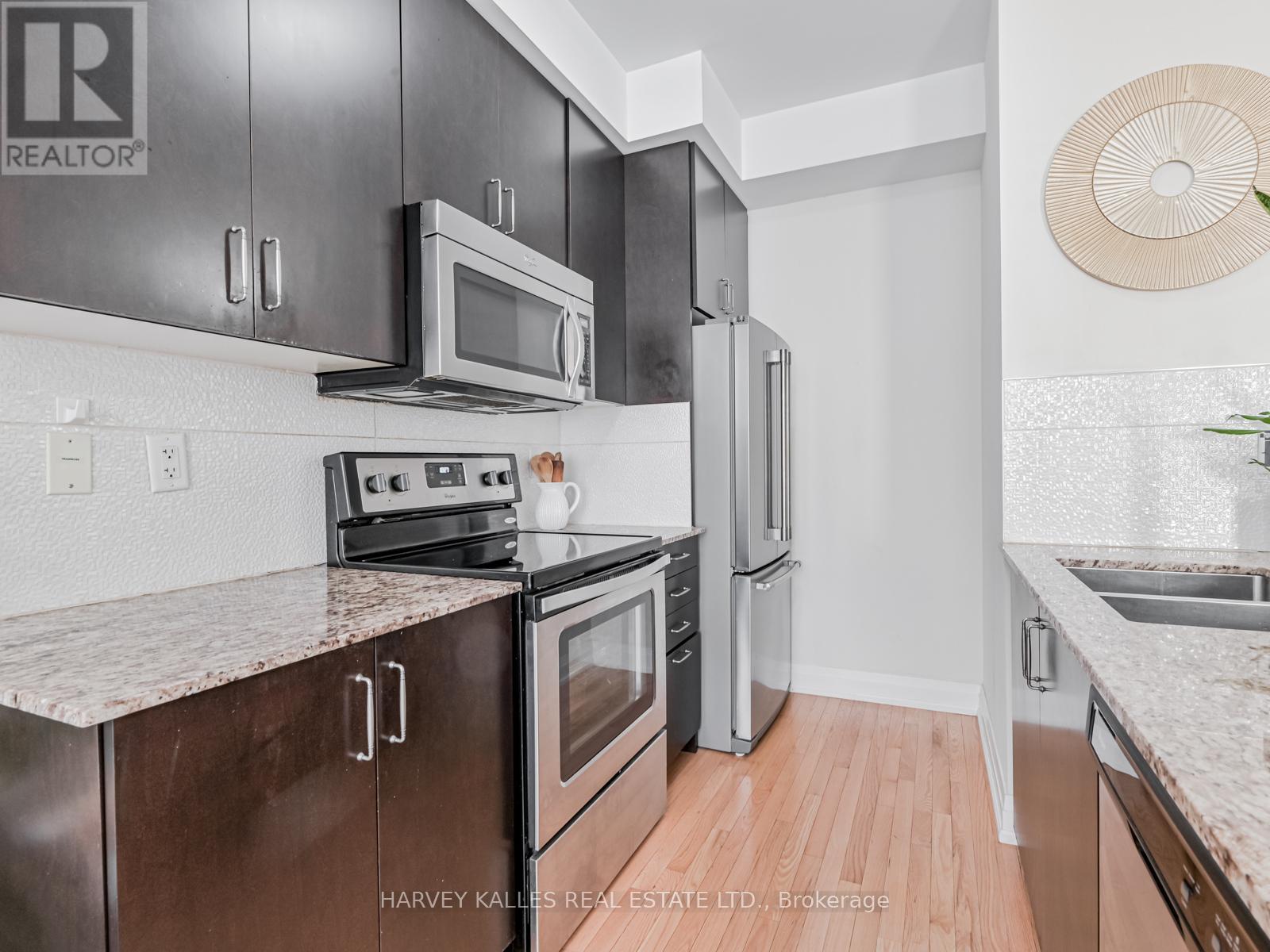 55 - 19 Eldora Avenue, Toronto, Ontario  M2M 0B5 - Photo 11 - C12631086