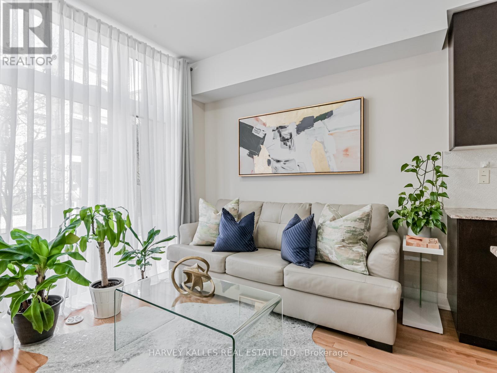 55 - 19 Eldora Avenue, Toronto, Ontario  M2M 0B5 - Photo 6 - C12631086