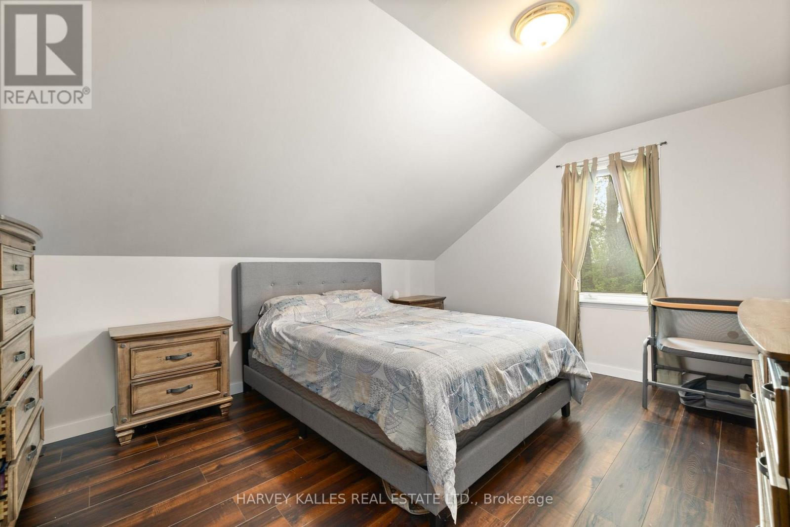 13965 Loyalist Parkway, Prince Edward County, Ontario K0K 2T0 - Photo 20 - X12635328