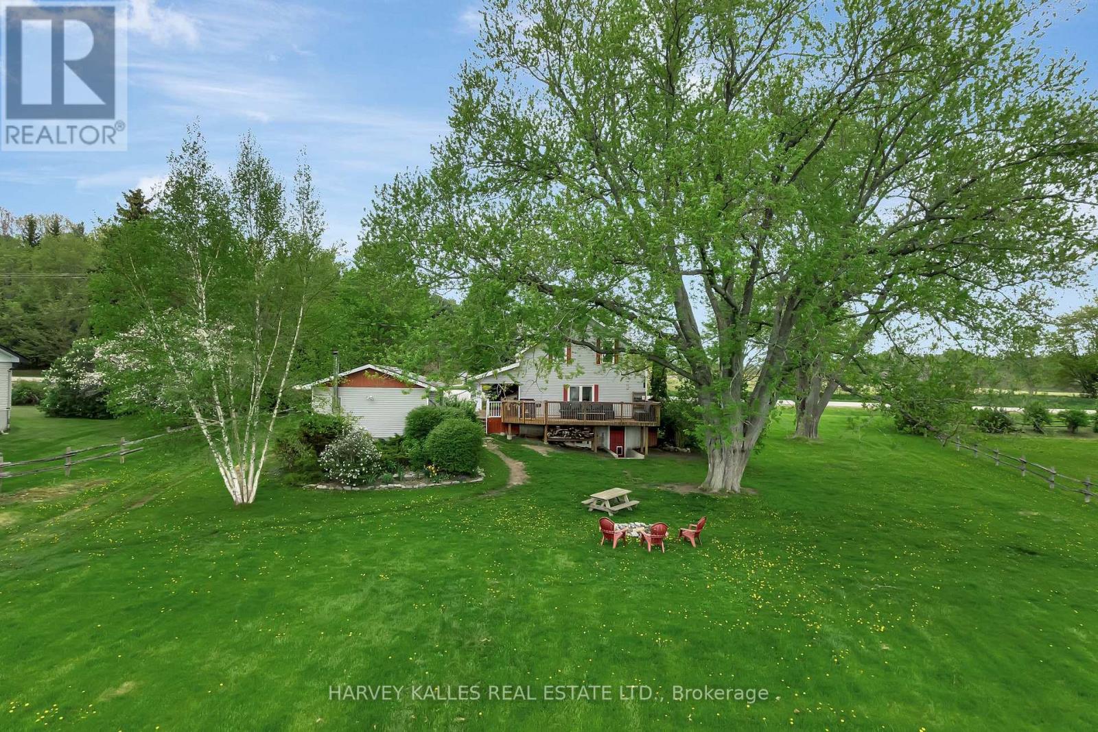 13965 Loyalist Parkway, Prince Edward County, Ontario K0K 2T0 - Photo 34 - X12635328