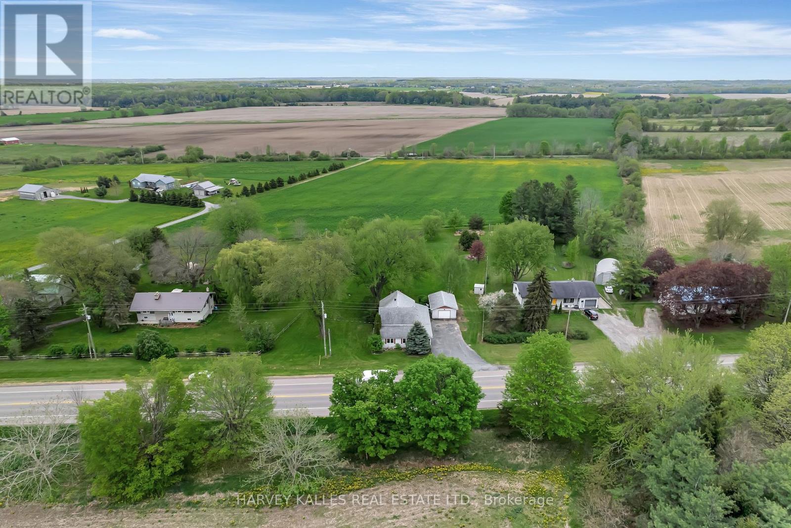 13965 Loyalist Parkway, Prince Edward County, Ontario K0K 2T0 - Photo 37 - X12635328