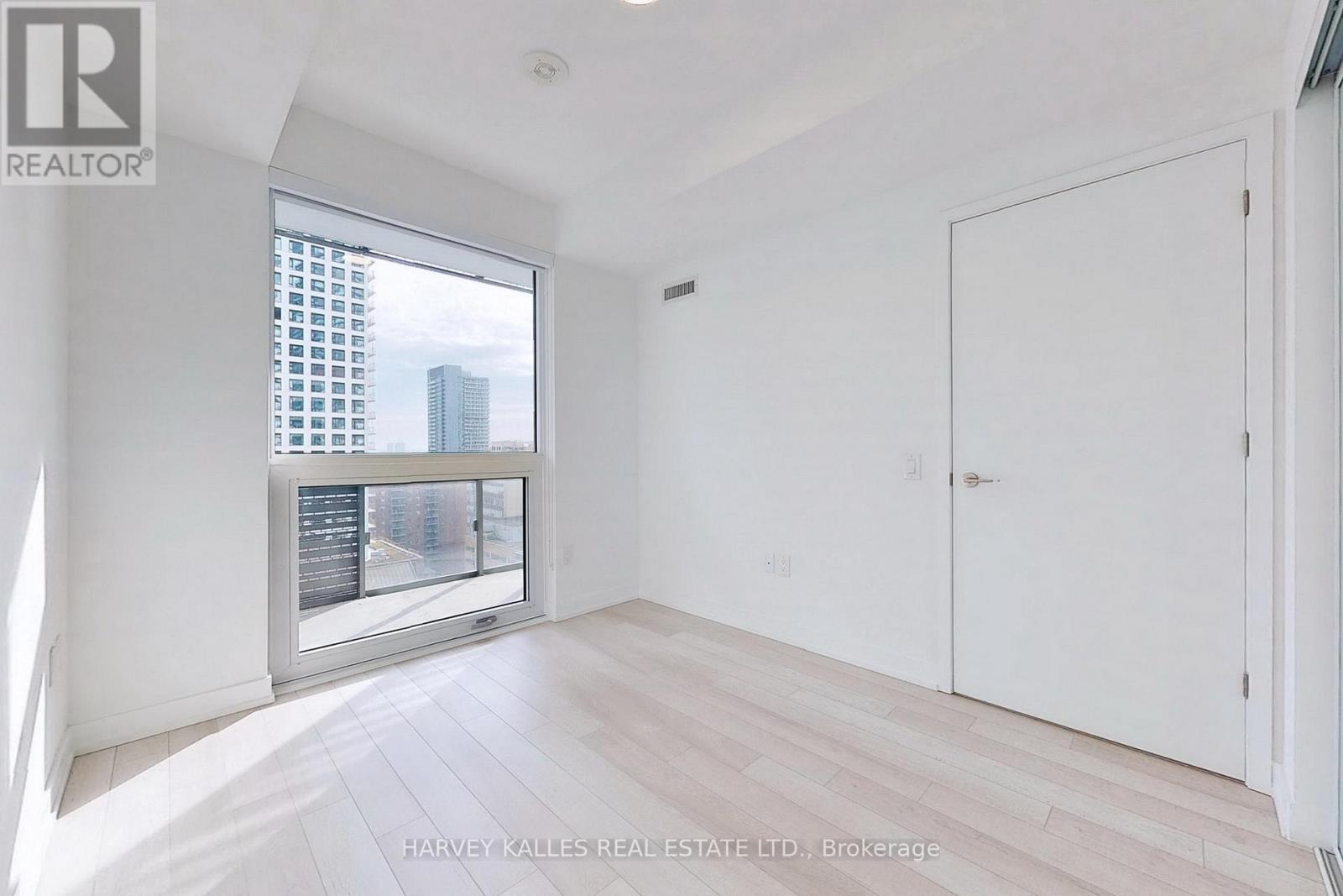 1410 - 39 Roehampton Avenue, Toronto, Ontario M4P 1P9 - Photo 12 - C12635982