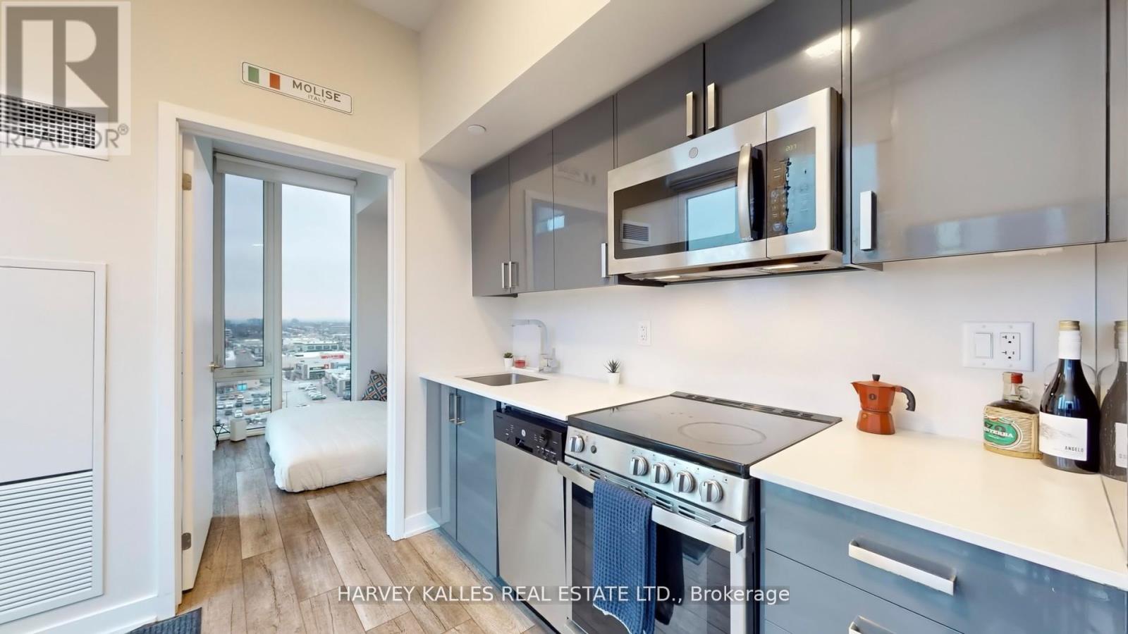 1406 - 38 Monte Kwinter Court, Toronto, Ontario M3H 0E2 - Photo 12 - C12641600