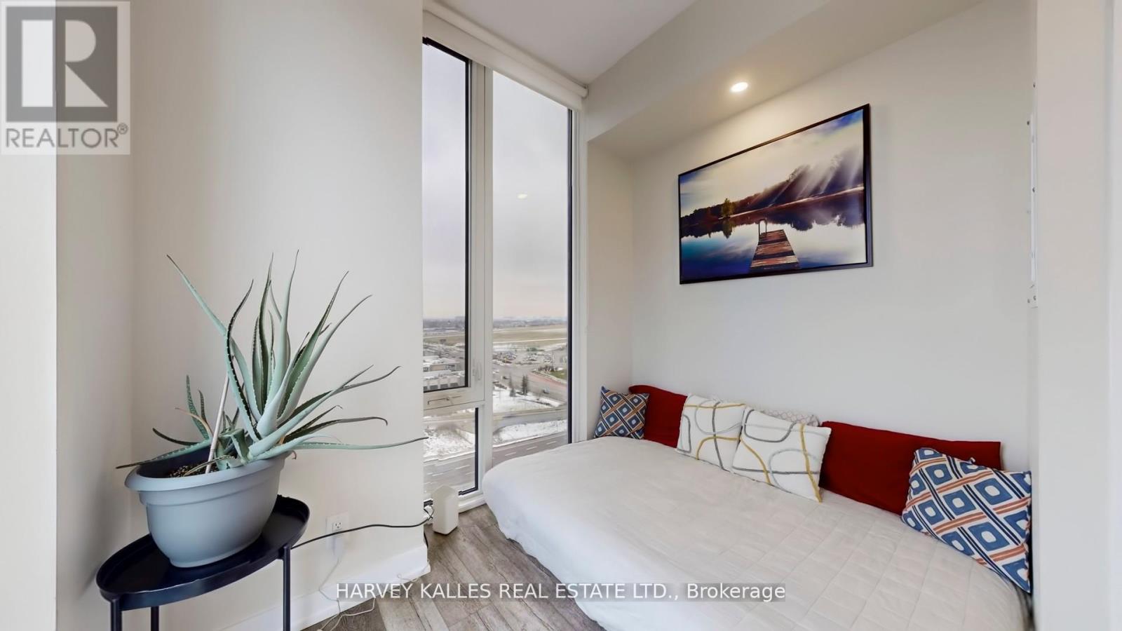 1406 - 38 Monte Kwinter Court, Toronto, Ontario M3H 0E2 - Photo 19 - C12641600