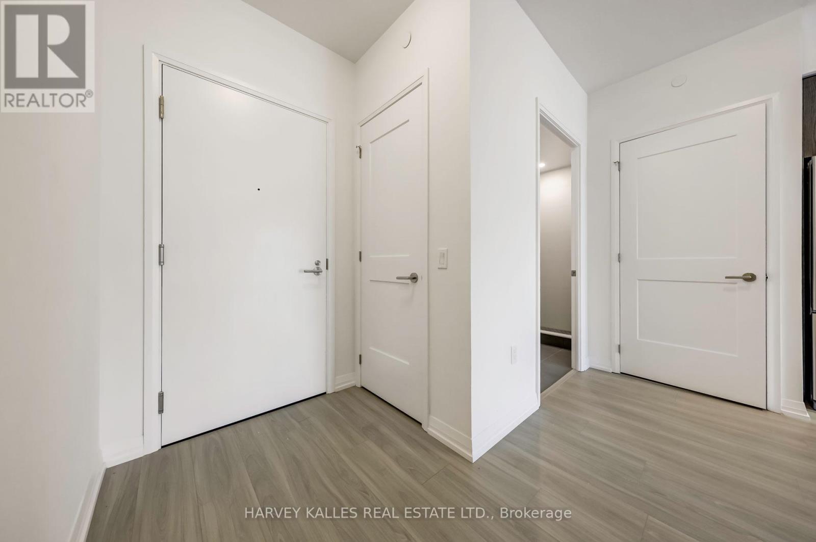 2504 - 25 Holly Street, Toronto, Ontario M4S 0E3 - Photo 3 - C12646036