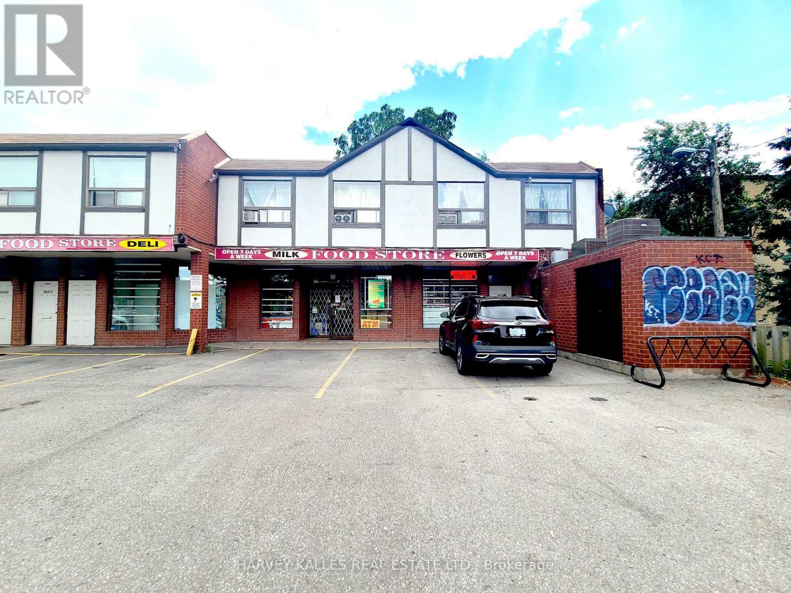 3829 LAKE SHORE BOULEVARD W, Toronto, Ontario