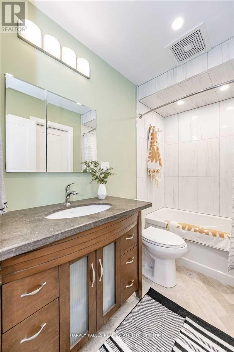 Room - 26 Leyton Avenue, Toronto, Ontario M1L 3T4 - Photo 6 - E12650928