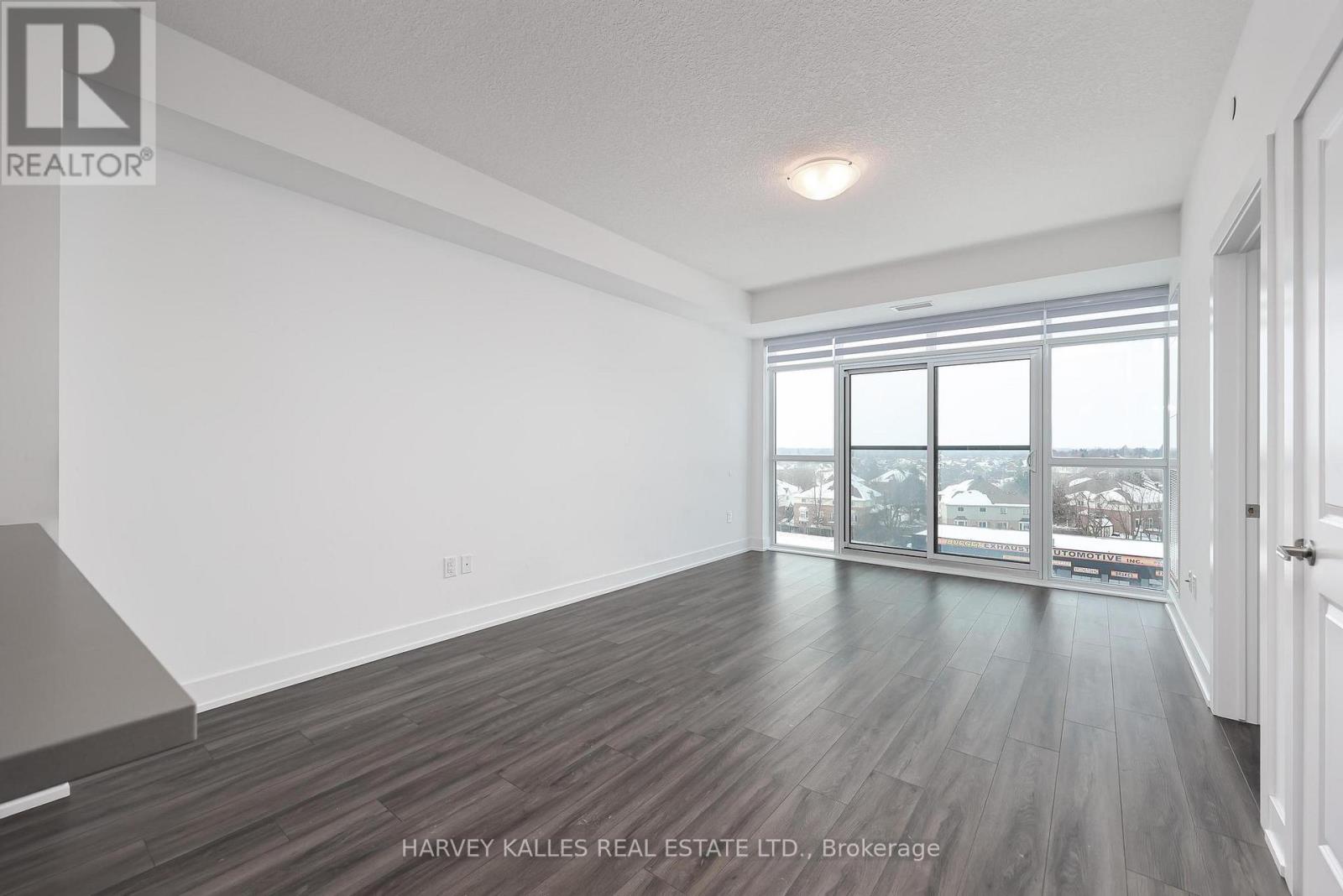 604 - 460 Dundas Street E, Hamilton, Ontario  L8B 2A5 - Photo 4 - X12651532