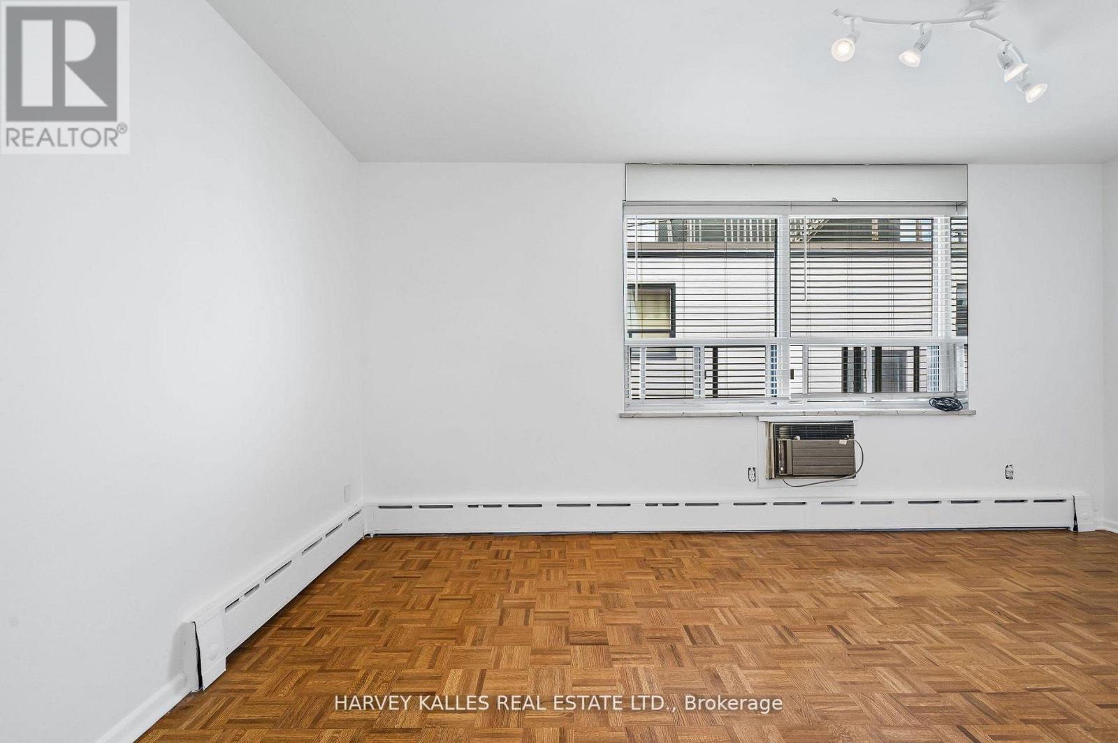 706 - 78 Warren Road, Toronto, Ontario M4V 2R6 - Photo 13 - C12660956