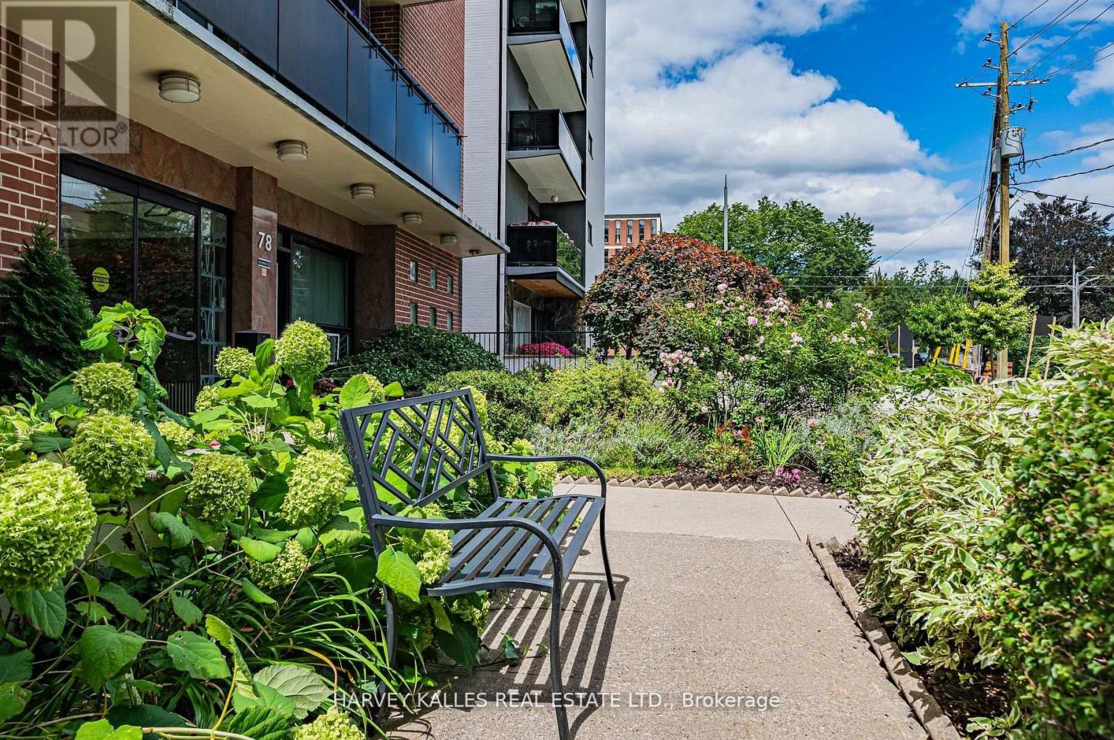 706 - 78 Warren Road, Toronto, Ontario M4V 2R6 - Photo 2 - C12660956