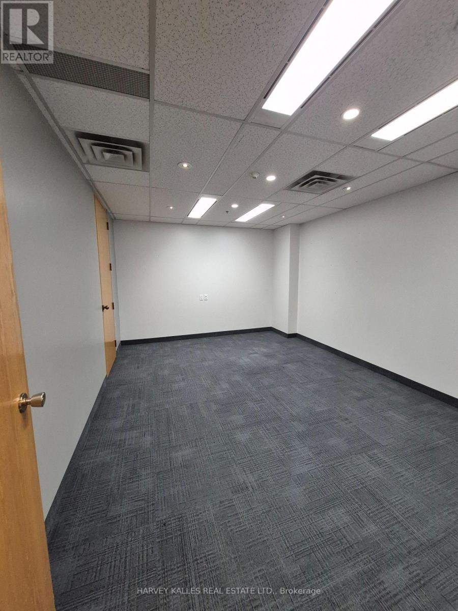 302 - 45 Sheppard Avenue E, Toronto, Ontario  M2N 5N1 - Photo 4 - C12660986