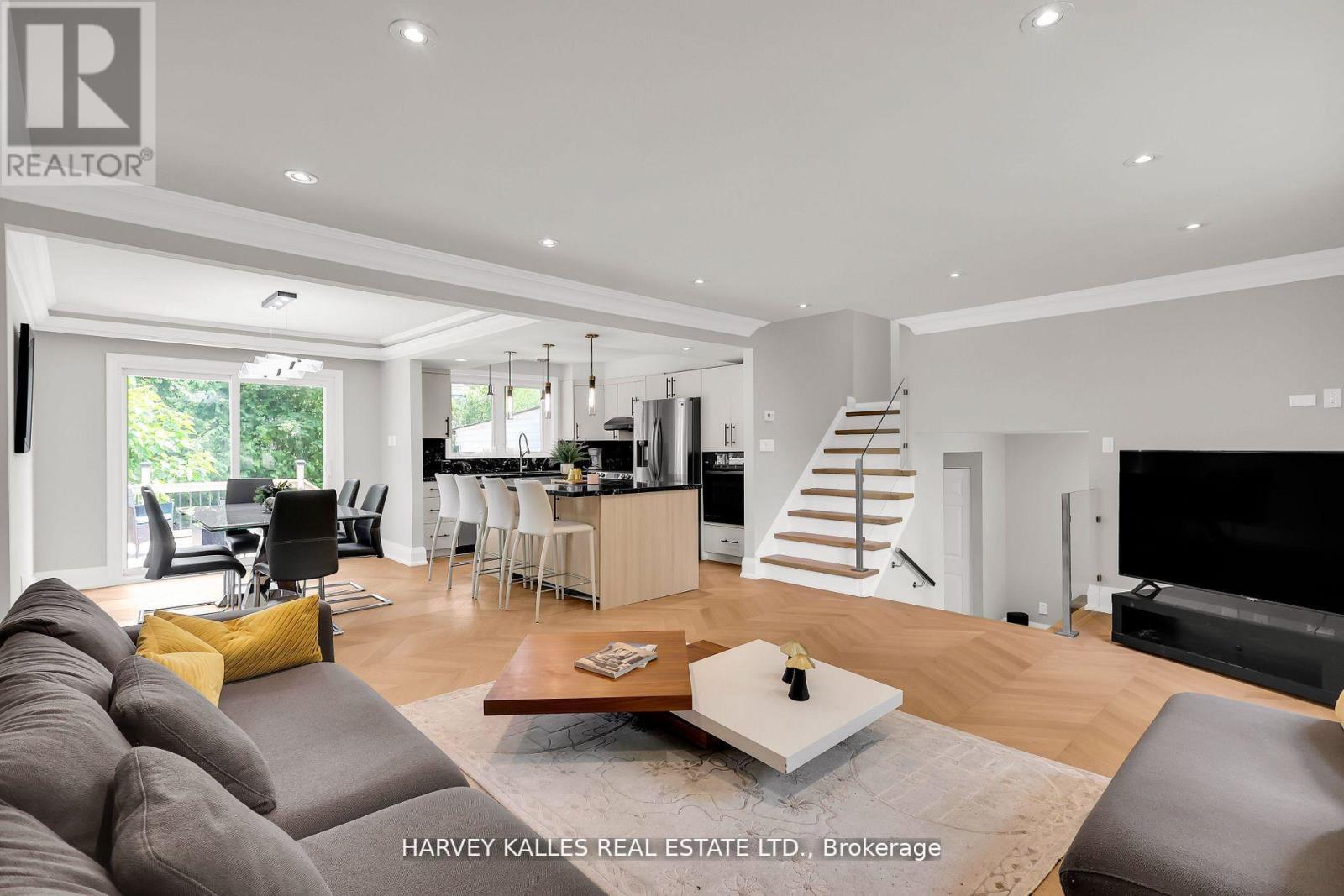 16 Wedgeport Place, Toronto, Ontario M2N 4B4 - Photo 11 - C12661412